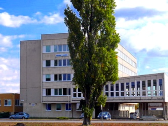 Obchodná akadémia v Pezinku